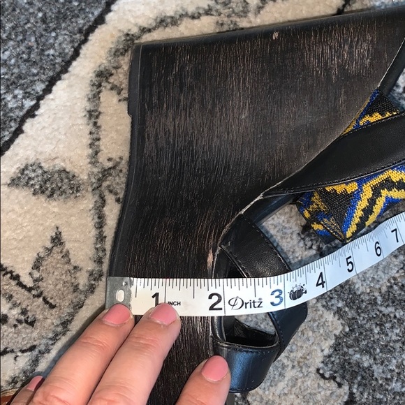 Platform wedges Tribal and black Chinese laundry - Picture 7 of 11